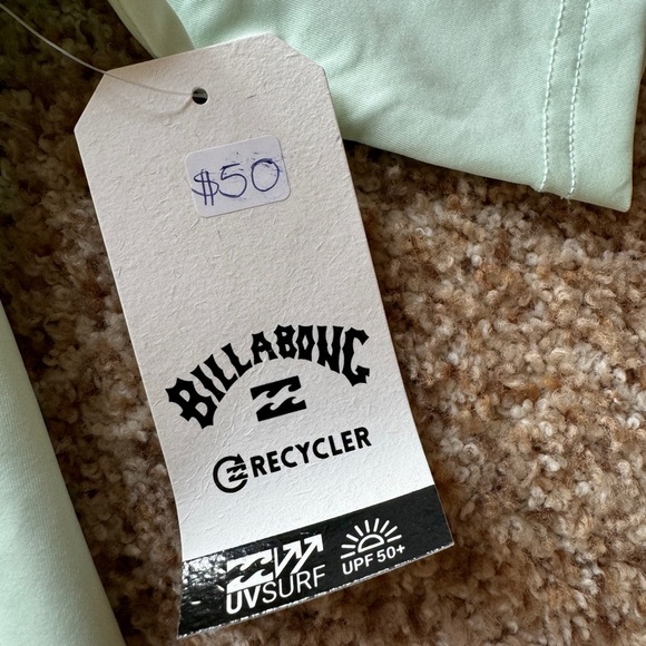 NWT  Men’s Billabong UV Shirt size large - Picture 4 of 4